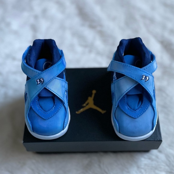 Nike Jordan 8 Retro Toddler Shoes - Picture 2 of 7